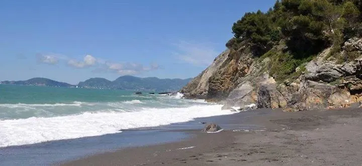 Holiday home Liguria Home Ameglia
