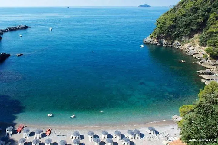 Liguria Home Ameglia 0*,  Italy